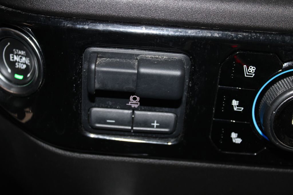 Used 2023 Chevrolet Silverado 1500 LTZ w/ LTZ Premium Package image 45