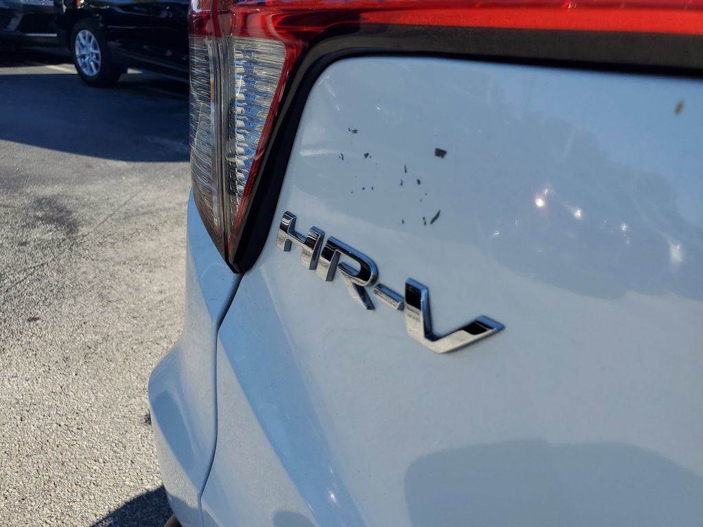Used 2021 Honda HR-V EX-L image 11