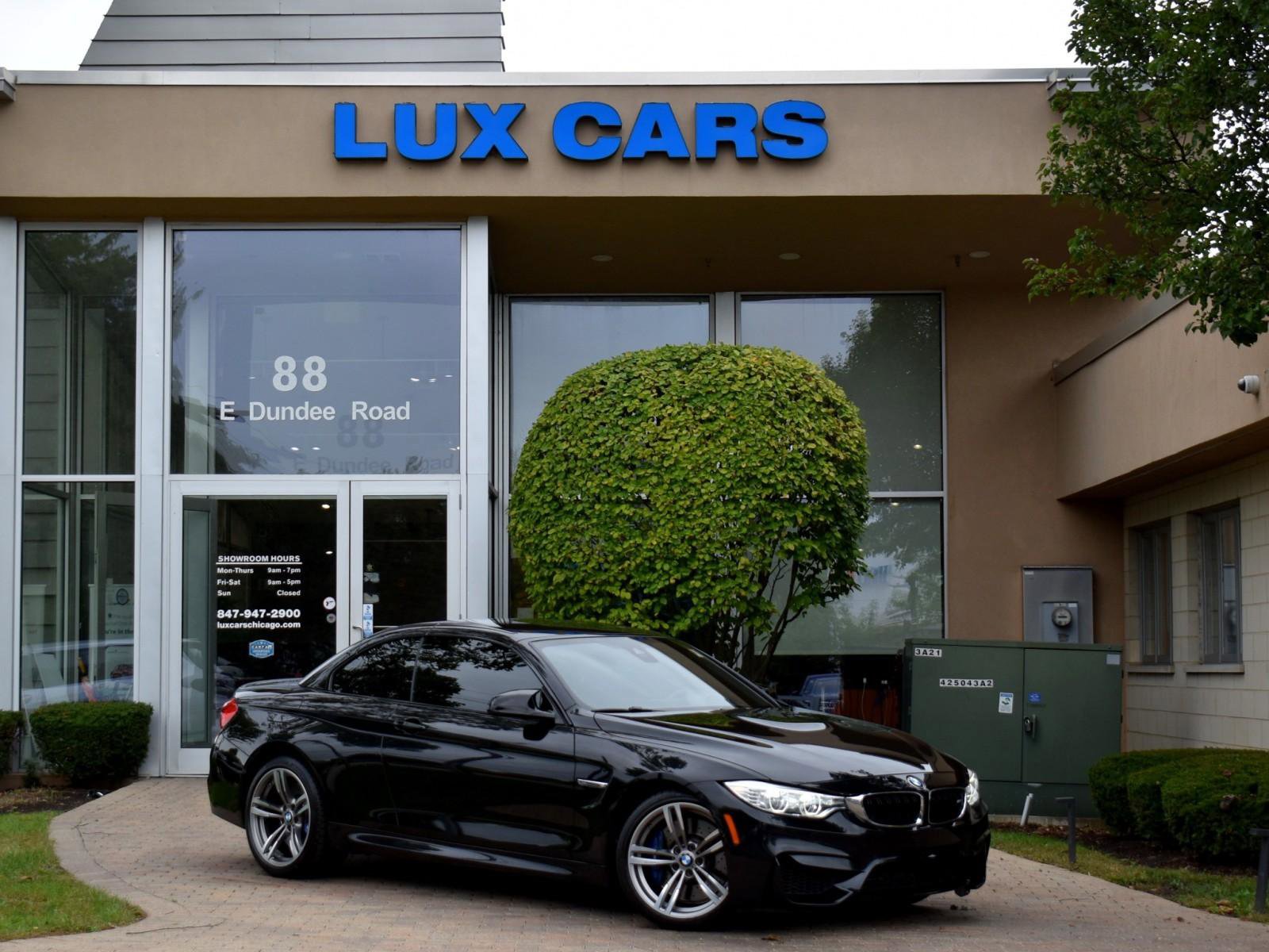 Used 2016 BMW M4 Convertible image 2