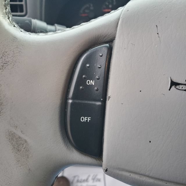 Used 2001 Ford Excursion XLT RWD image 23