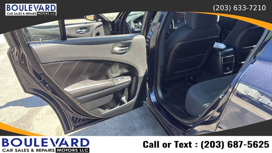Used 2011 Dodge Charger R/T w/ Driver Confidence Group AWD/4WD image 29