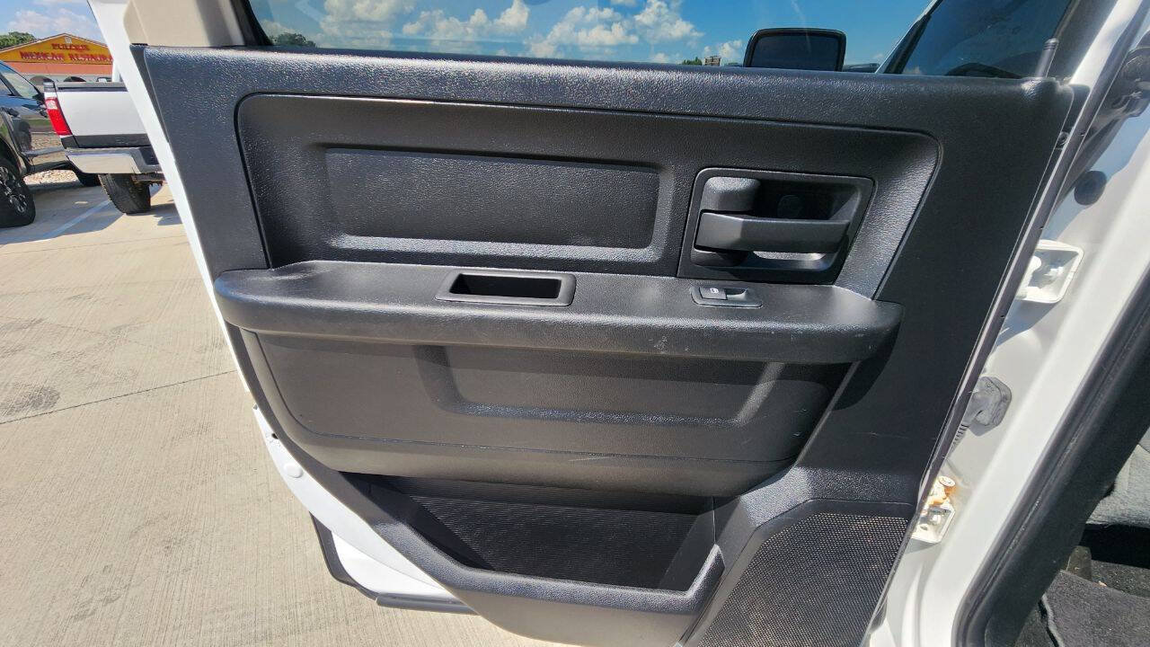 Used 2014 RAM 1500 Express AWD/4WD image 21