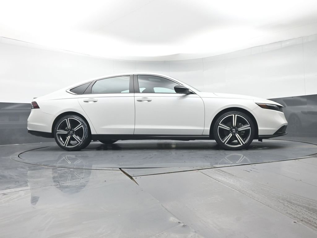 Used 2023 Honda Accord Sport image 30