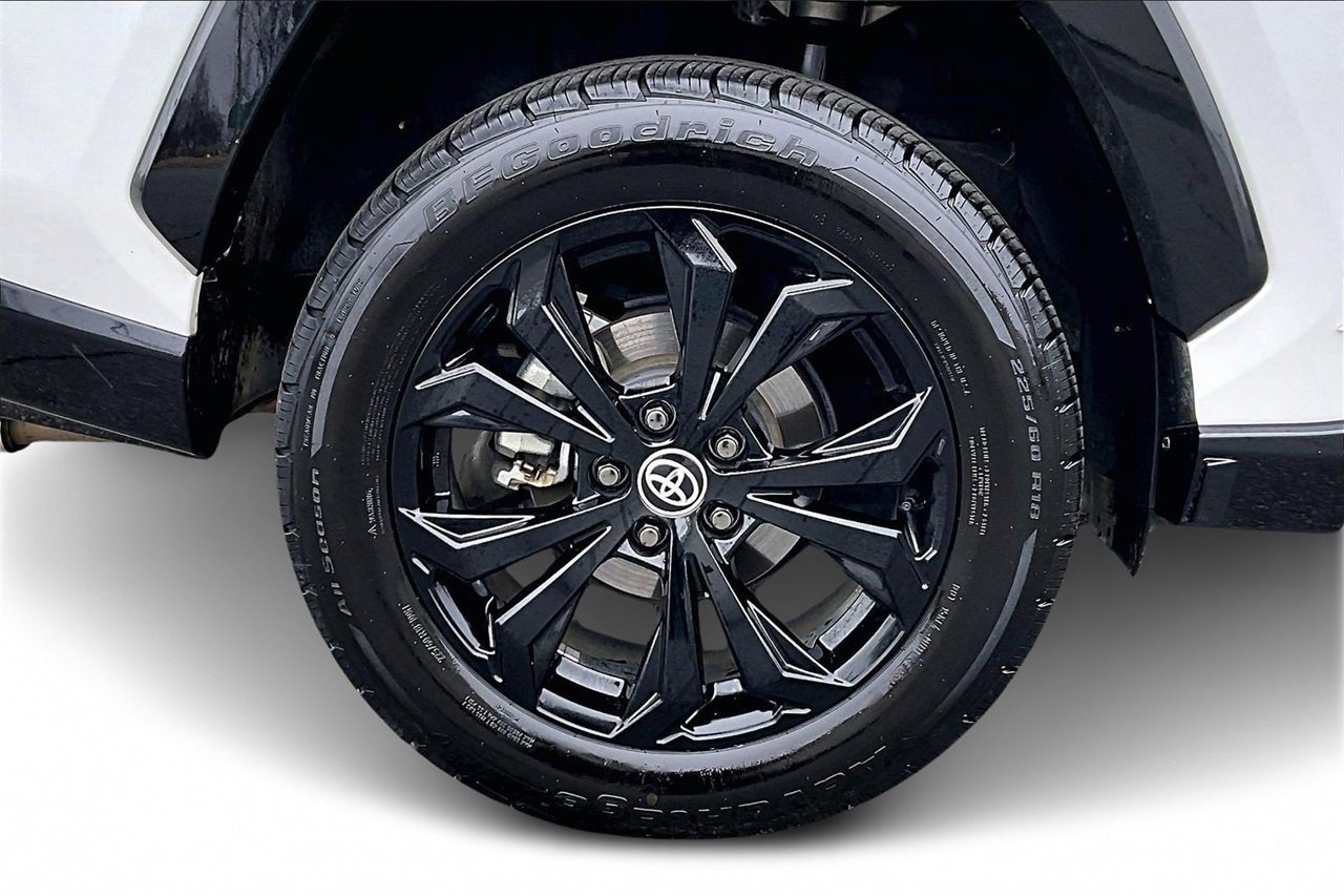 Used 2023 Toyota RAV4 XSE image 34