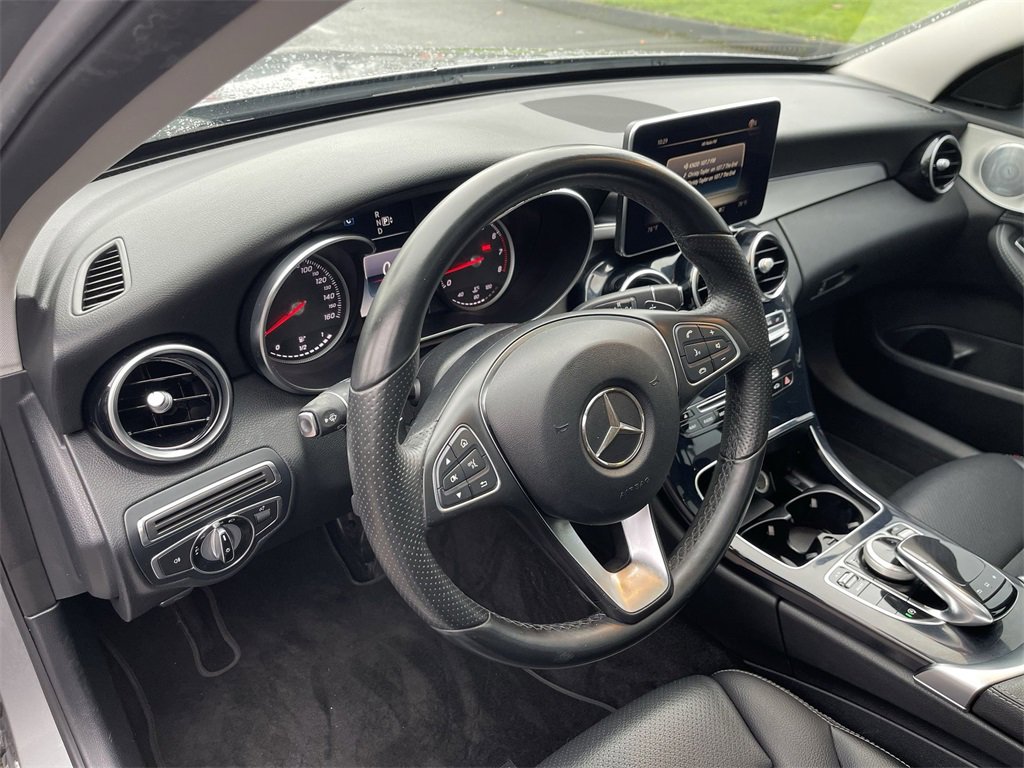 Used 2015 Mercedes-Benz C 300 Sedan image 10