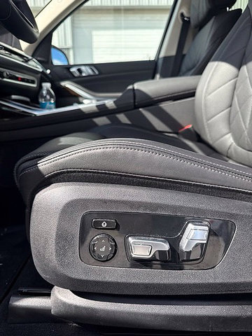 Certified 2025 BMW X7 xDrive40i w/ Premium Package AWD/4WD image 15