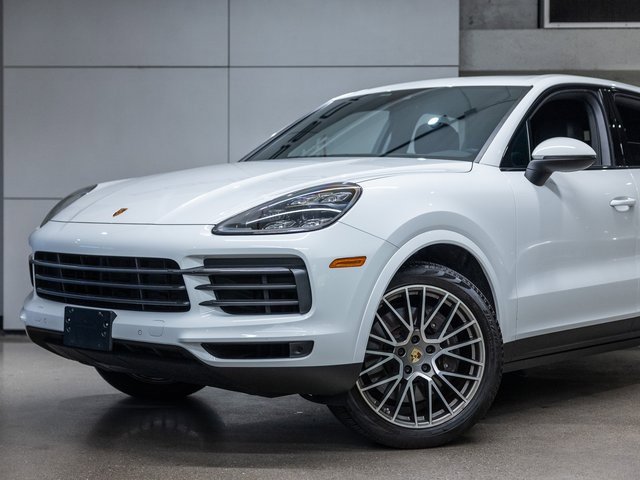 Certified 2023 Porsche Cayenne Platinum Edition w/ Premium Package Plus image 18