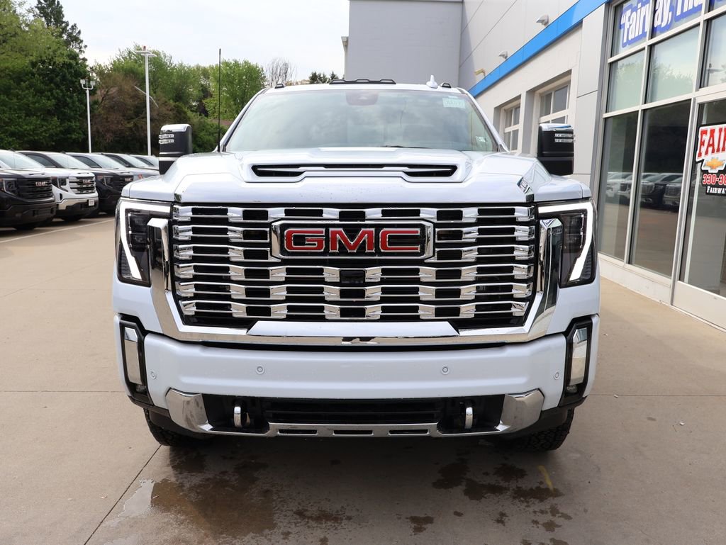 New 2026 GMC Sierra 2500 Denali w/ Technology Package AWD/4WD image 5