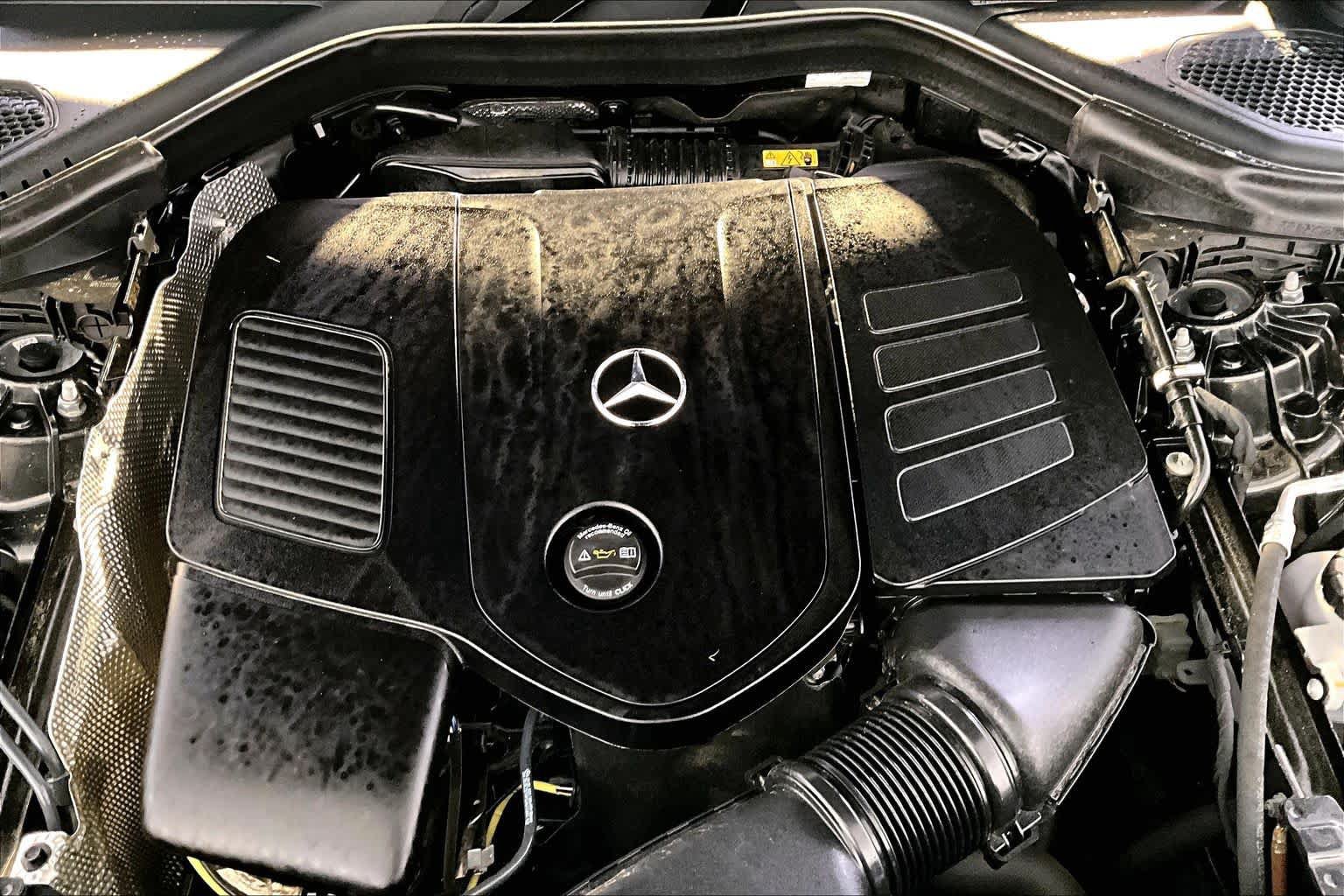 Used 2026 Mercedes-Benz GLC 300 4MATIC image 31