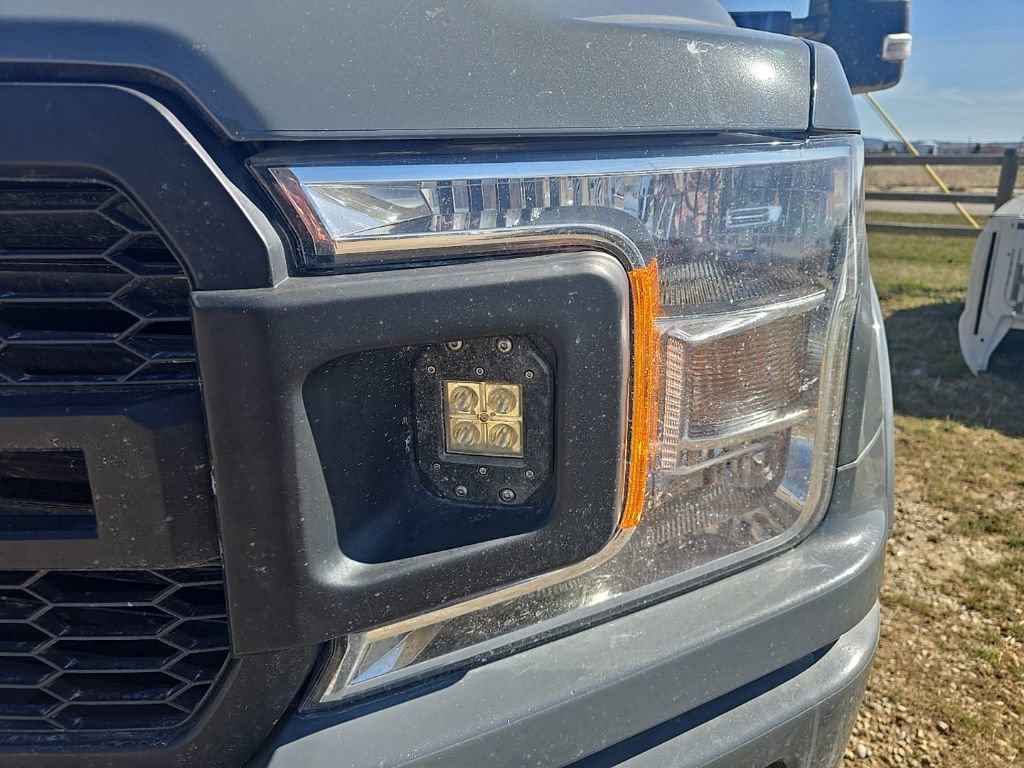 Used 2019 Ford F150 XLT w/ Equipment Group 302A Luxury image 4