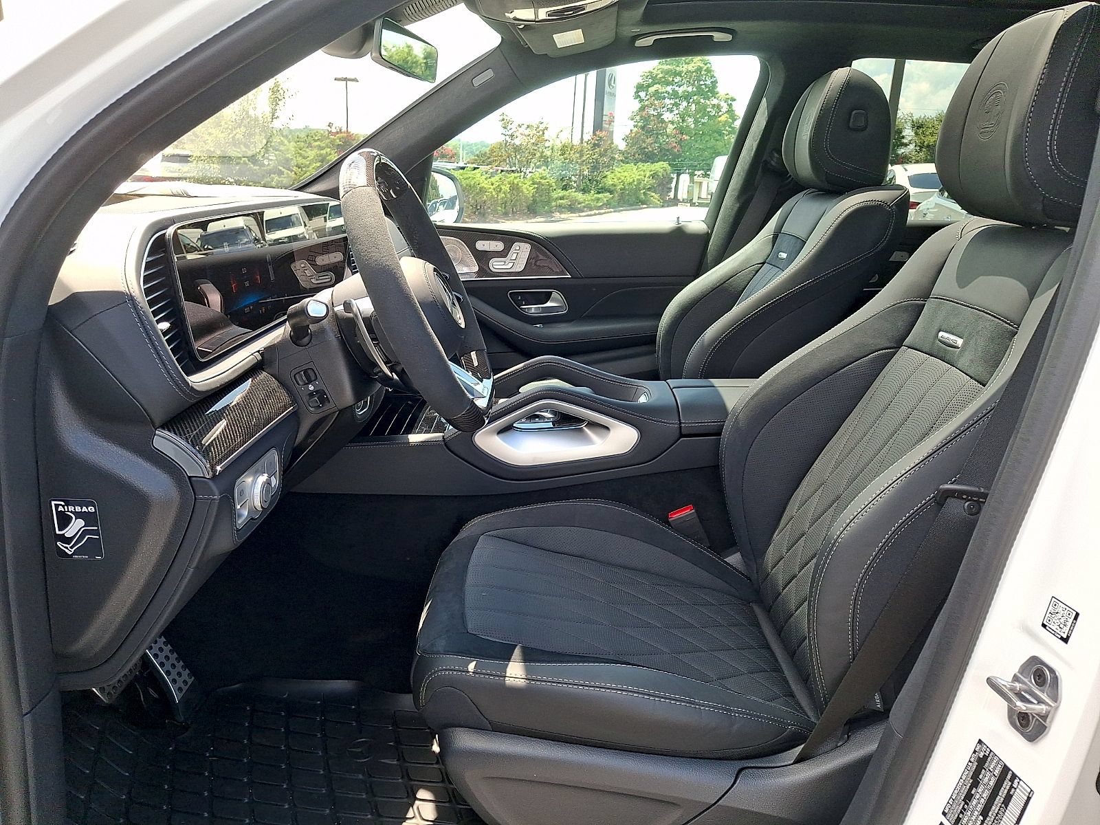 New 2026 Mercedes-Benz GLE 63 AMG S image 9