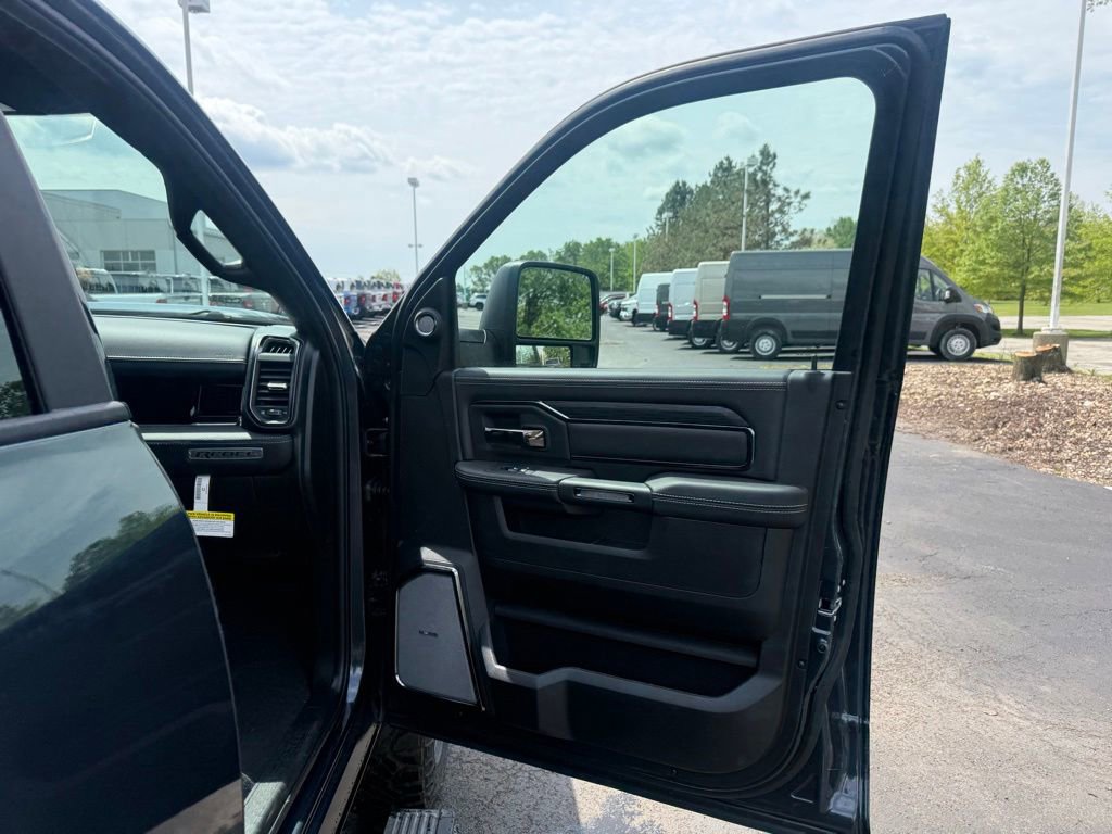 New 2026 RAM 2500 Rebel w/ Rebel Level 2 Equipment Group AWD/4WD image 58