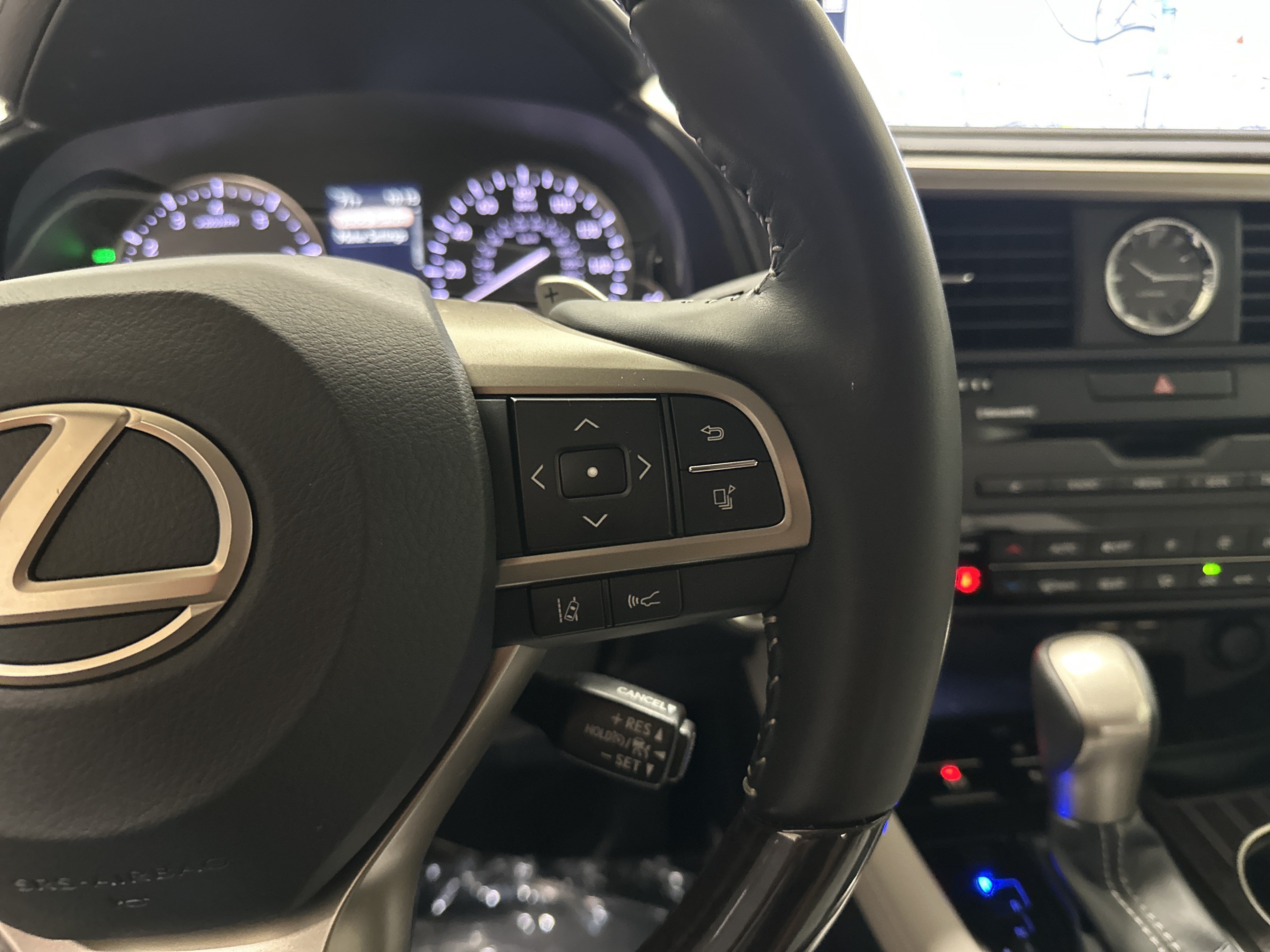 Certified 2022 Lexus RX 350 AWD w/ Luxury Package image 20