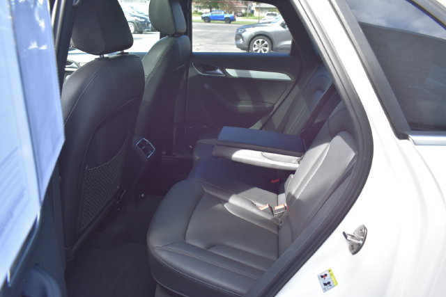 Used 2018 Audi Q3 2.0T Premium Plus w/ Premium Plus Package AWD/4WD image 36