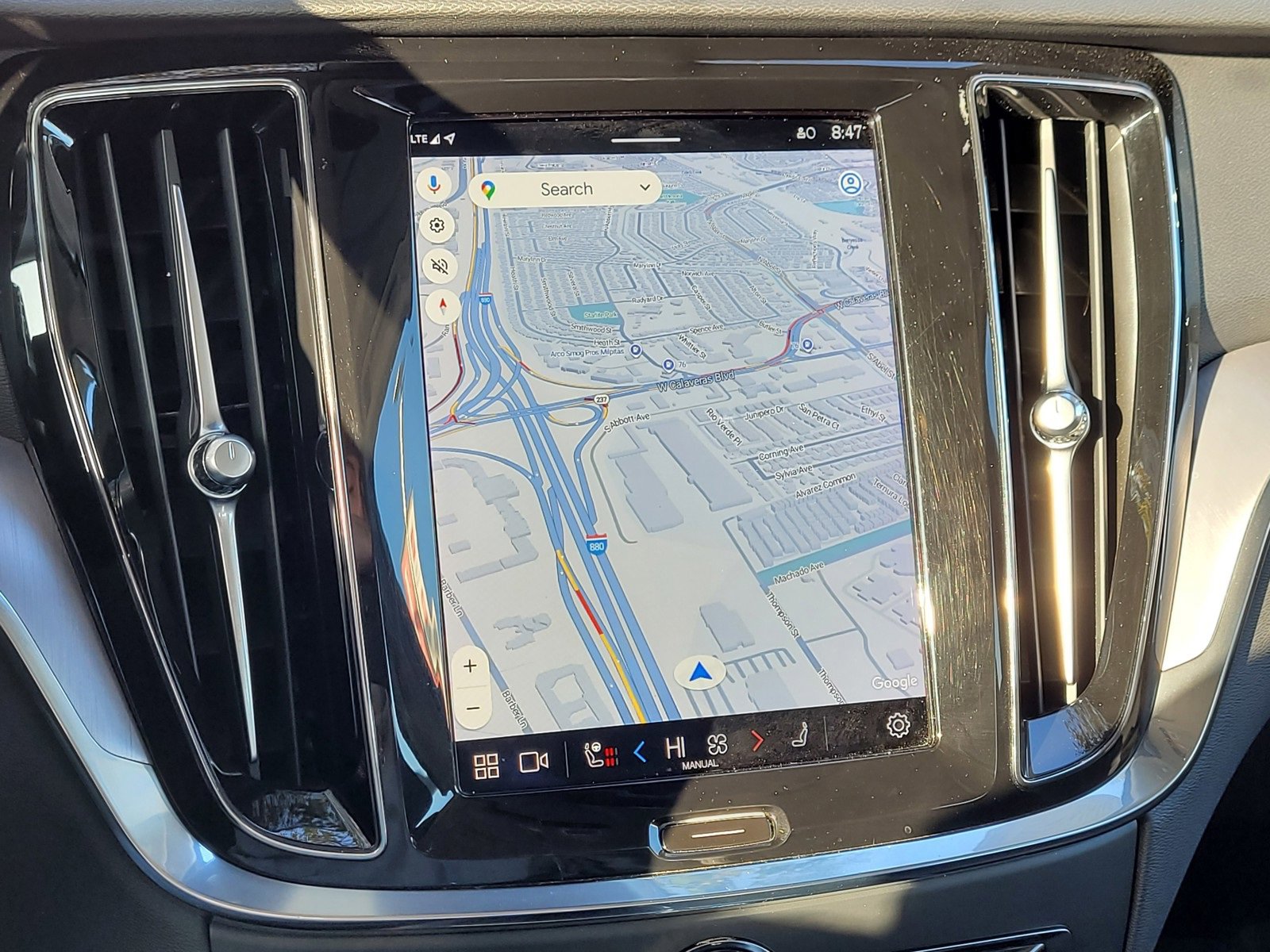 Used 2024 Volvo S60 B5 Core image 21