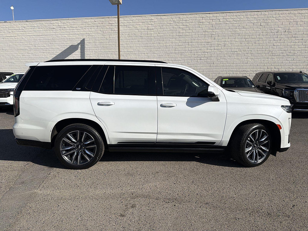 Used 2023 Cadillac Escalade Sport Platinum AWD/4WD image 4