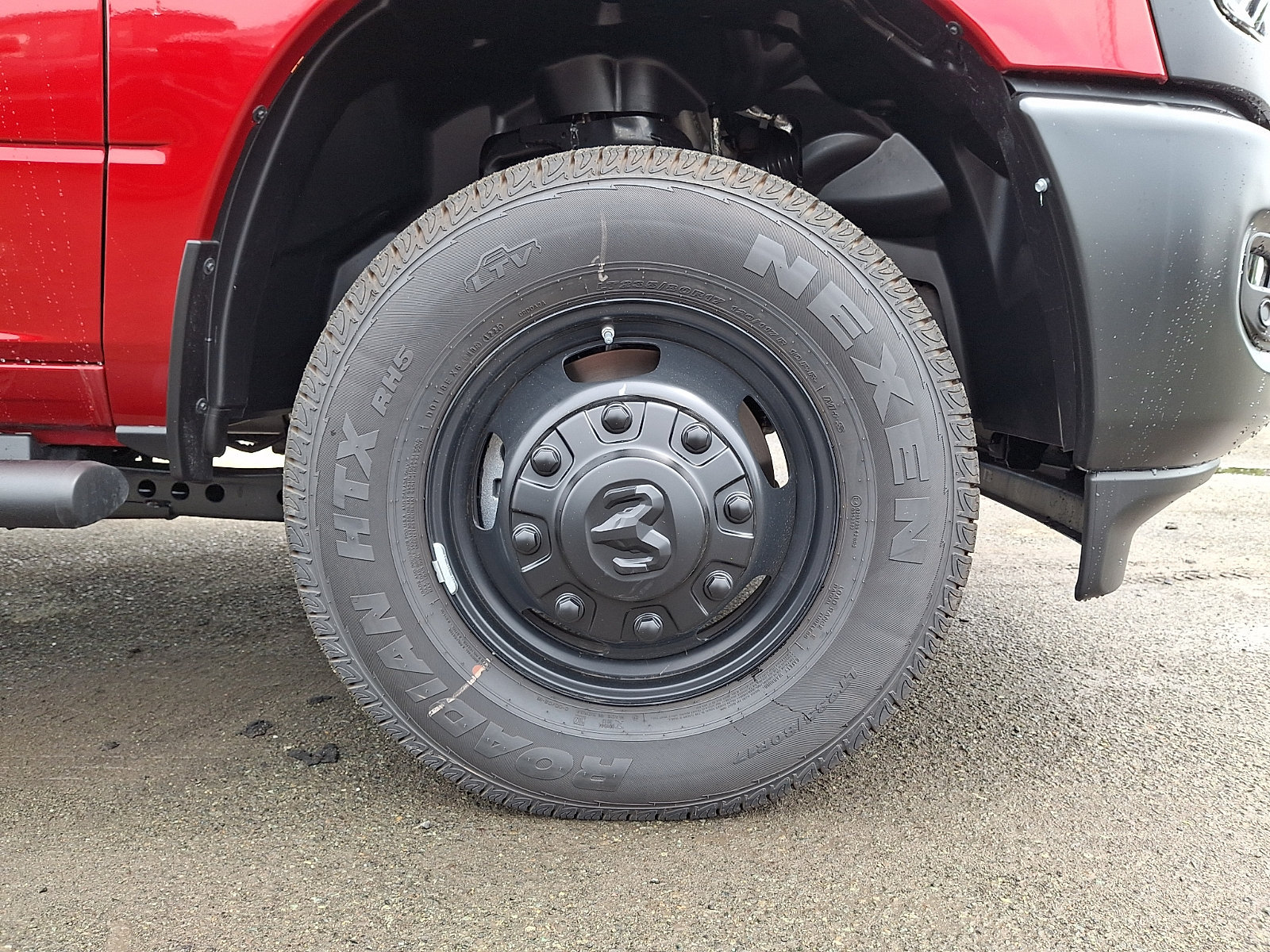 New 2026 RAM 3500 Tradesman AWD/4WD image 5