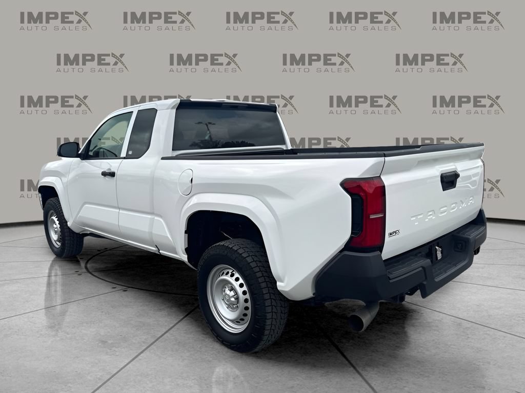 Used 2024 Toyota Tacoma SR RWD image 3