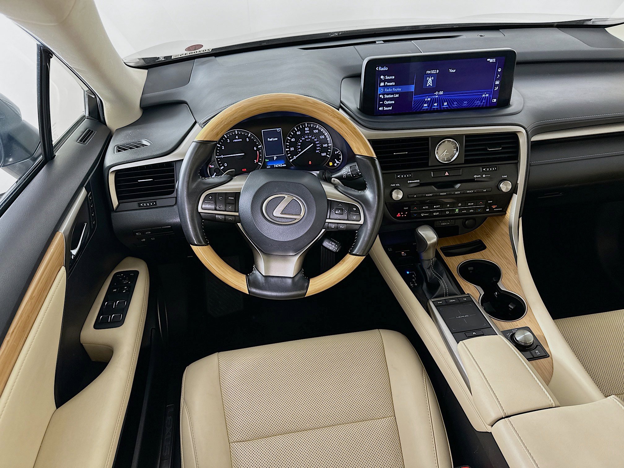 Used 2021 Lexus RX 350L FWD w/ Premium Package image 27