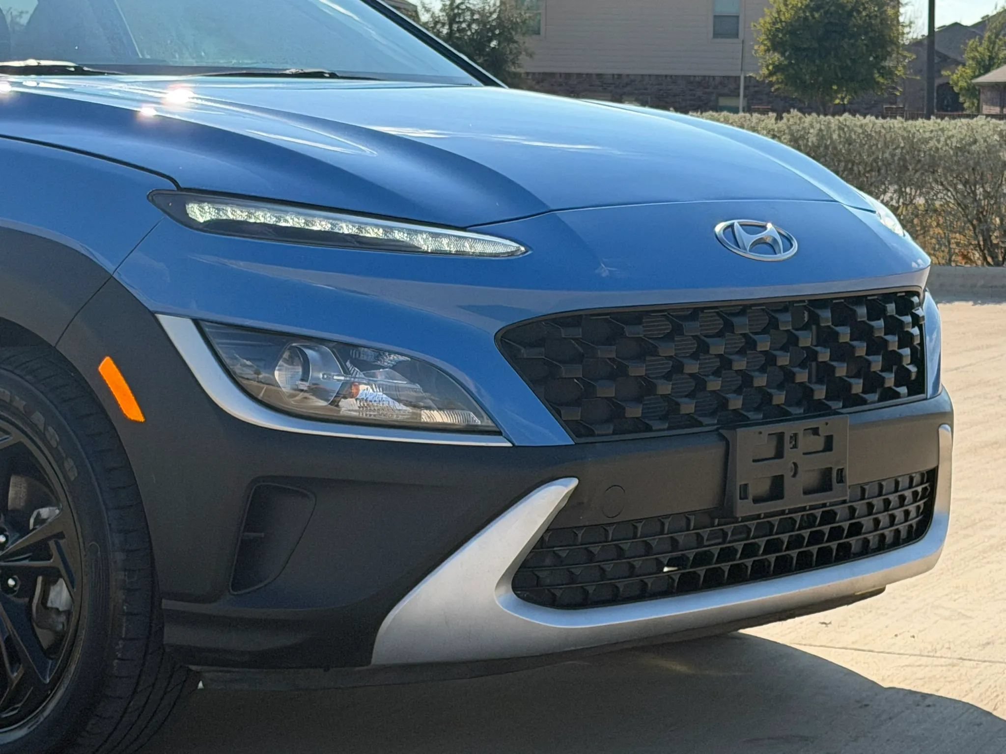 Used 2022 Hyundai Kona SEL w/ Cargo Package FWD image 12