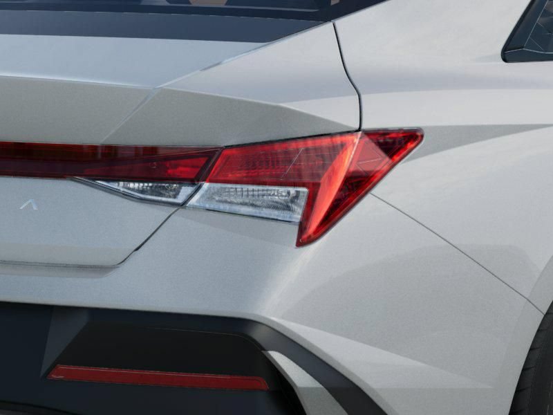 New 2026 Hyundai Elantra SE FWD image 10