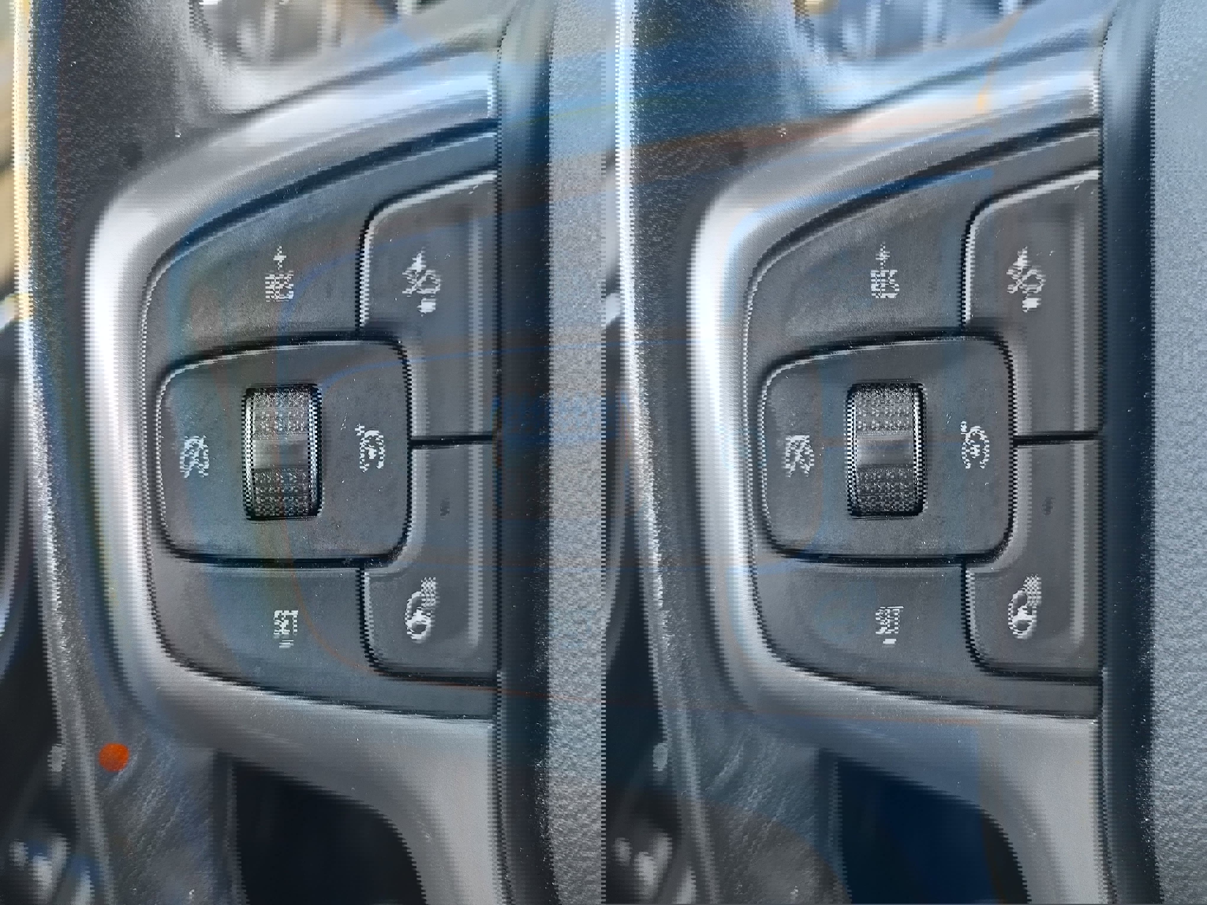 Used 2022 Chevrolet Tahoe Z71 w/ Luxury Package image 19