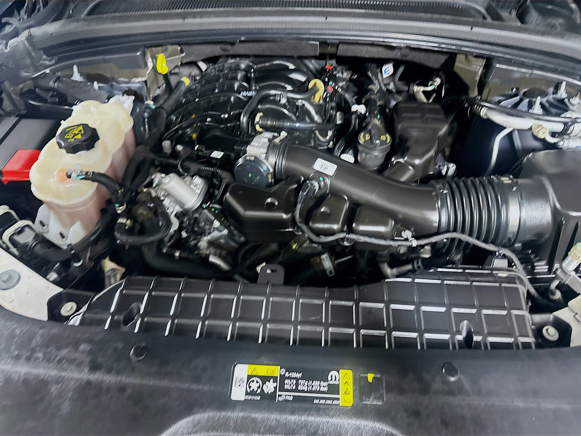 Used 2023 Jeep Grand Cherokee Limited w/ Luxury Tech Group II image 33