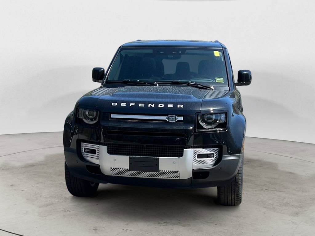 New 2025 Land Rover Defender 110 S image 8