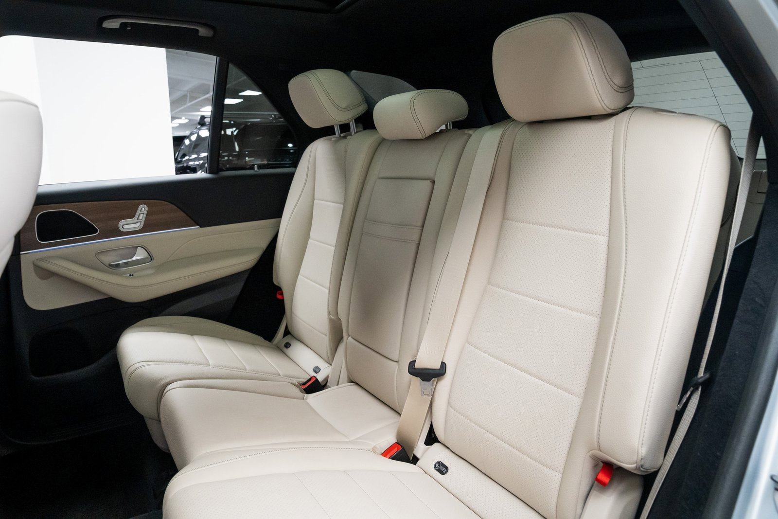 Used 2024 Mercedes-Benz GLE 350 GLE 350 image 18