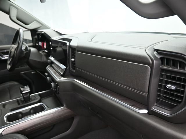 Used 2022 Chevrolet Silverado 1500 LTZ image 24