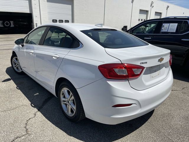 Used 2017 Chevrolet Cruze LT FWD image 5