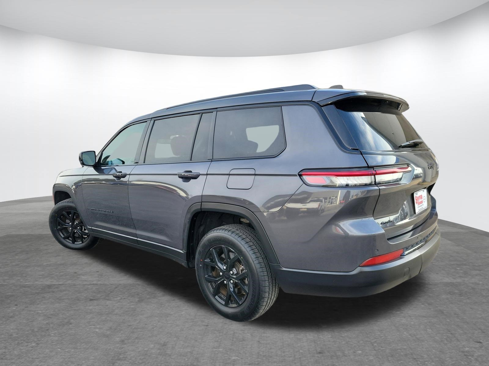 Used 2024 Jeep Grand Cherokee L Laredo image 7