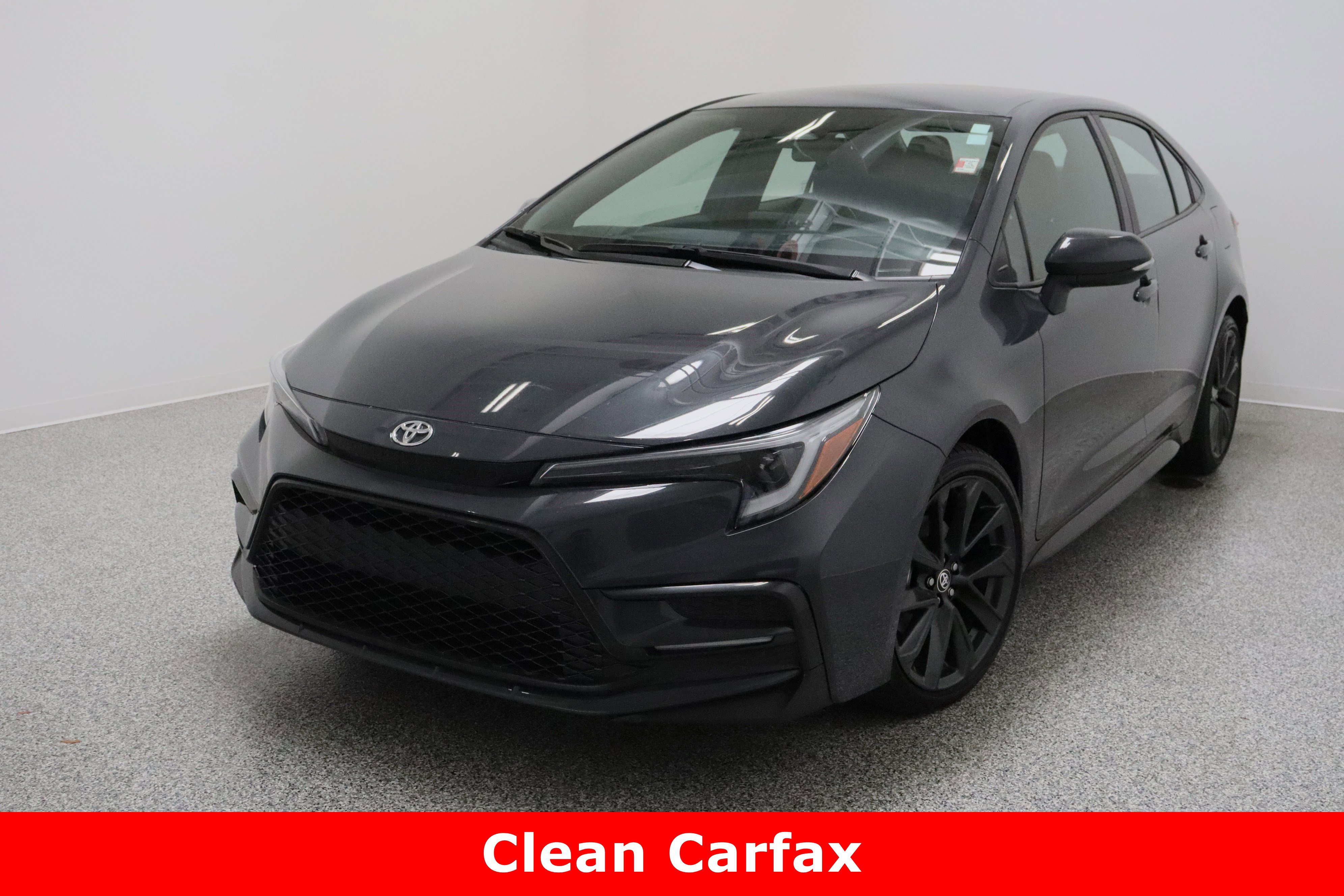 Used 2024 Toyota Corolla SE image 2