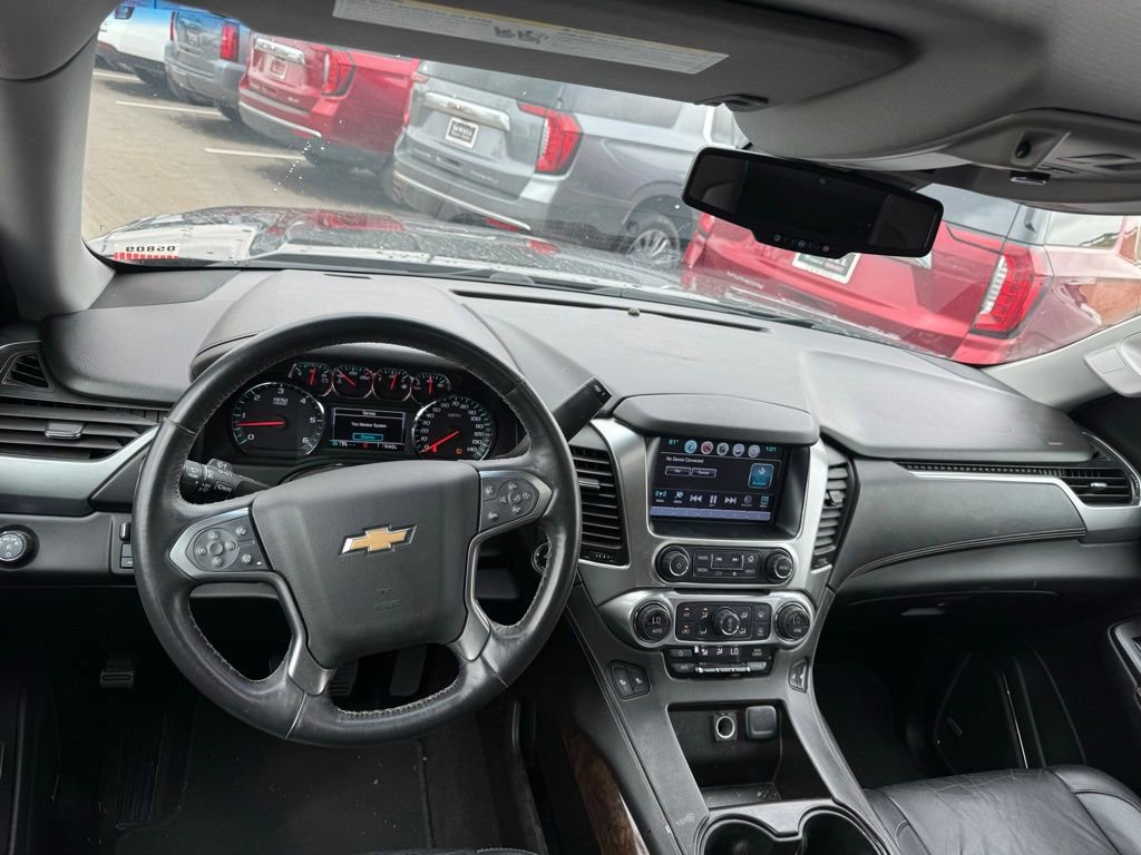 Used 2017 Chevrolet Tahoe LT image 3