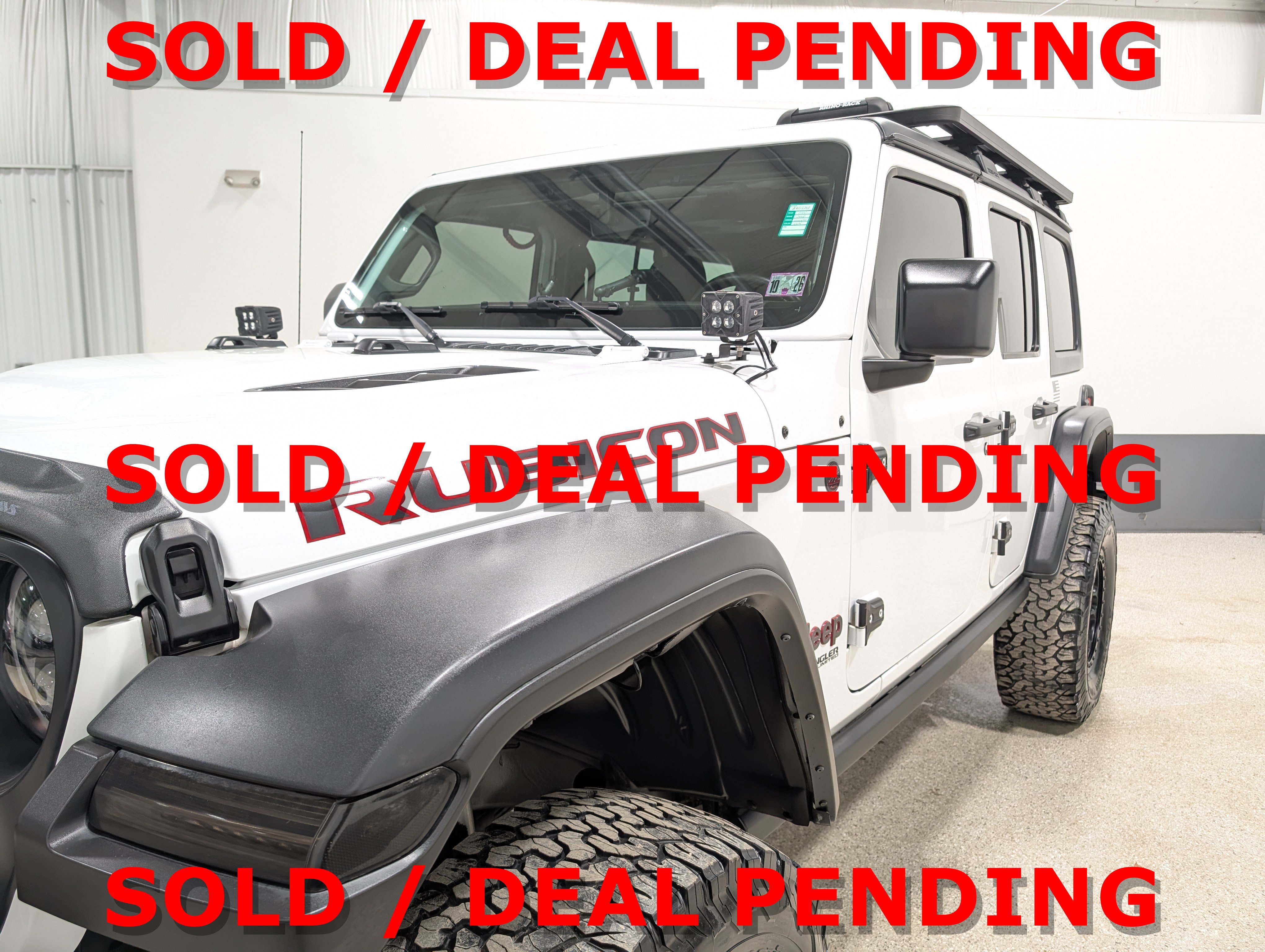 Used 2022 Jeep Wrangler Unlimited Rubicon AWD/4WD image 7