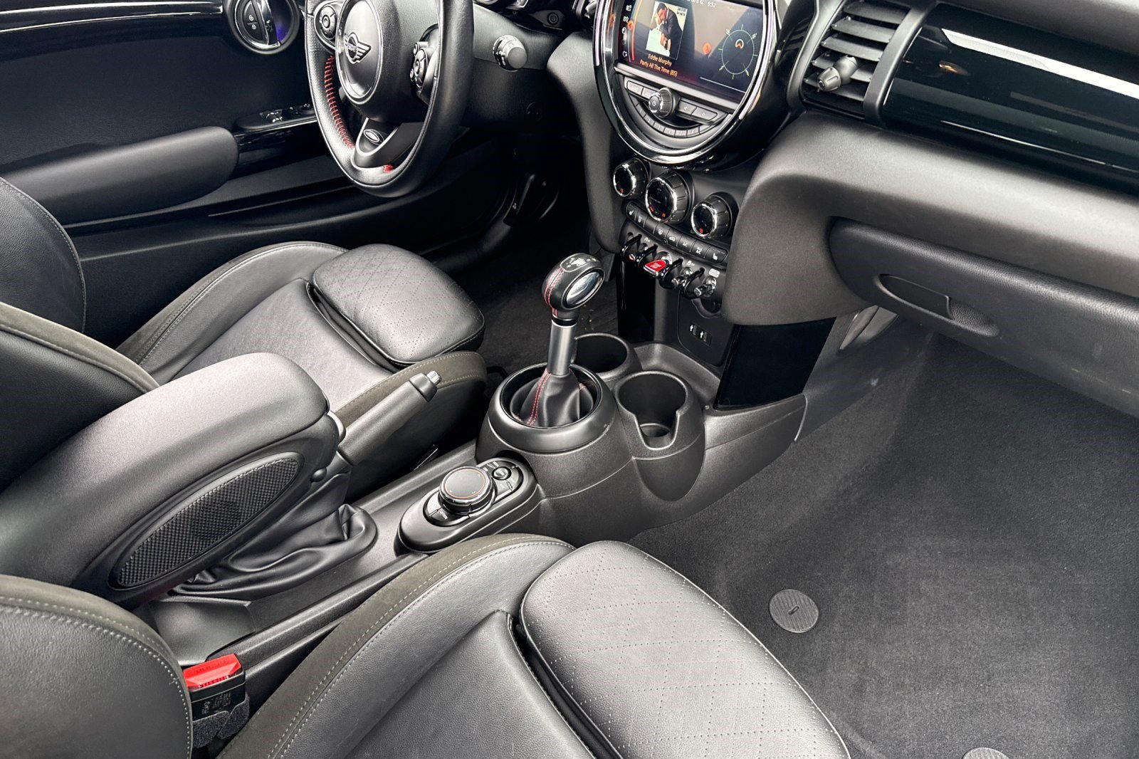 Used 2019 MINI Cooper S FWD image 29