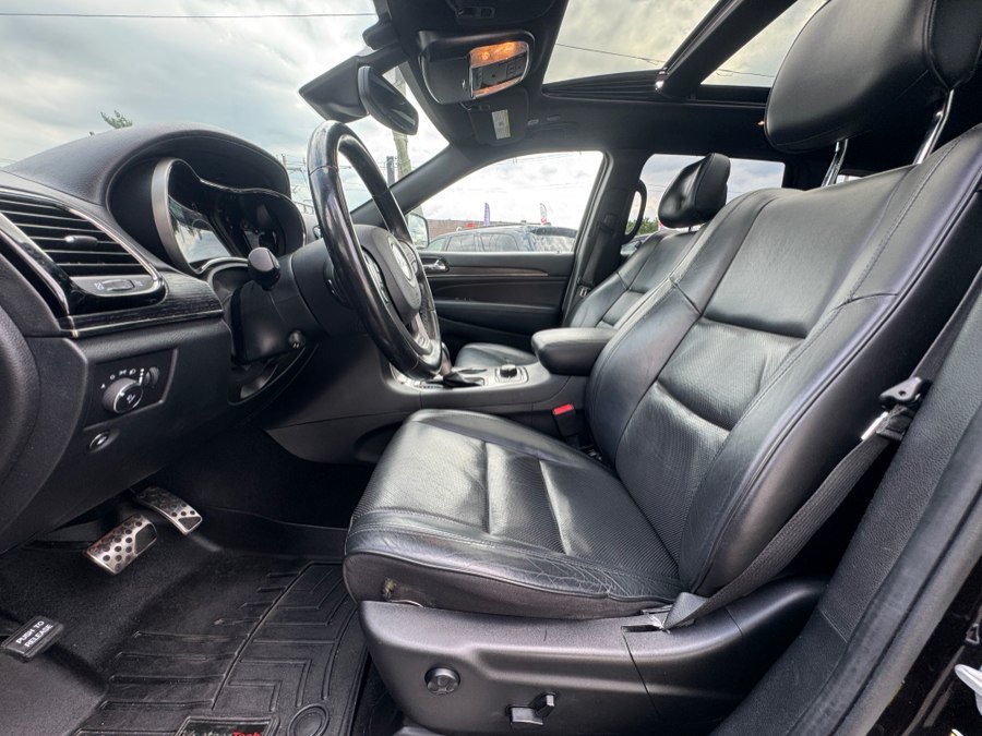 Used 2020 Jeep Grand Cherokee High Altitude AWD/4WD image 19