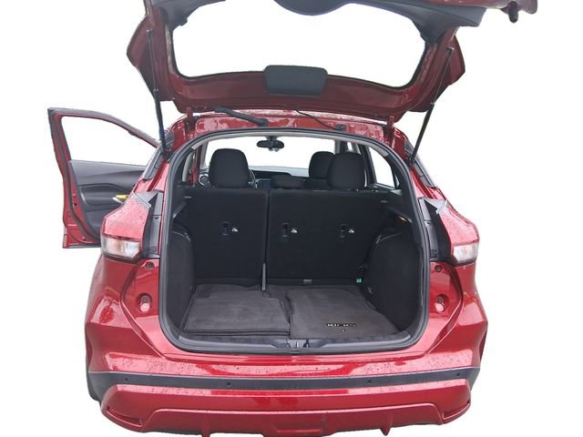 Used 2023 Nissan Kicks SV FWD image 19