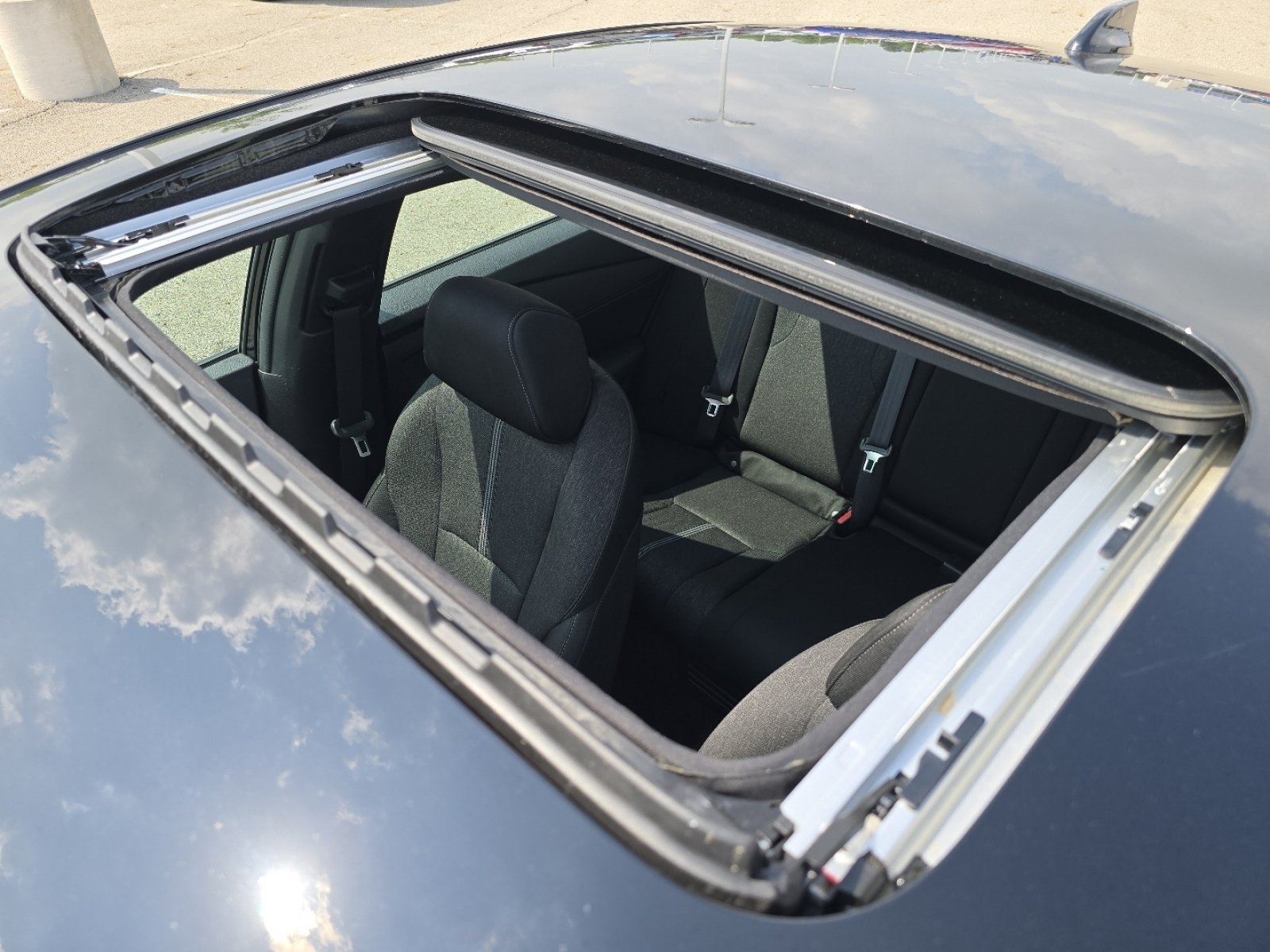 Used 2023 Honda Accord Sport image 4