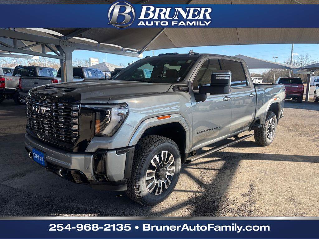 New 2026 GMC Sierra 2500 Denali Ultimate w/ LPO, Black Badging Package