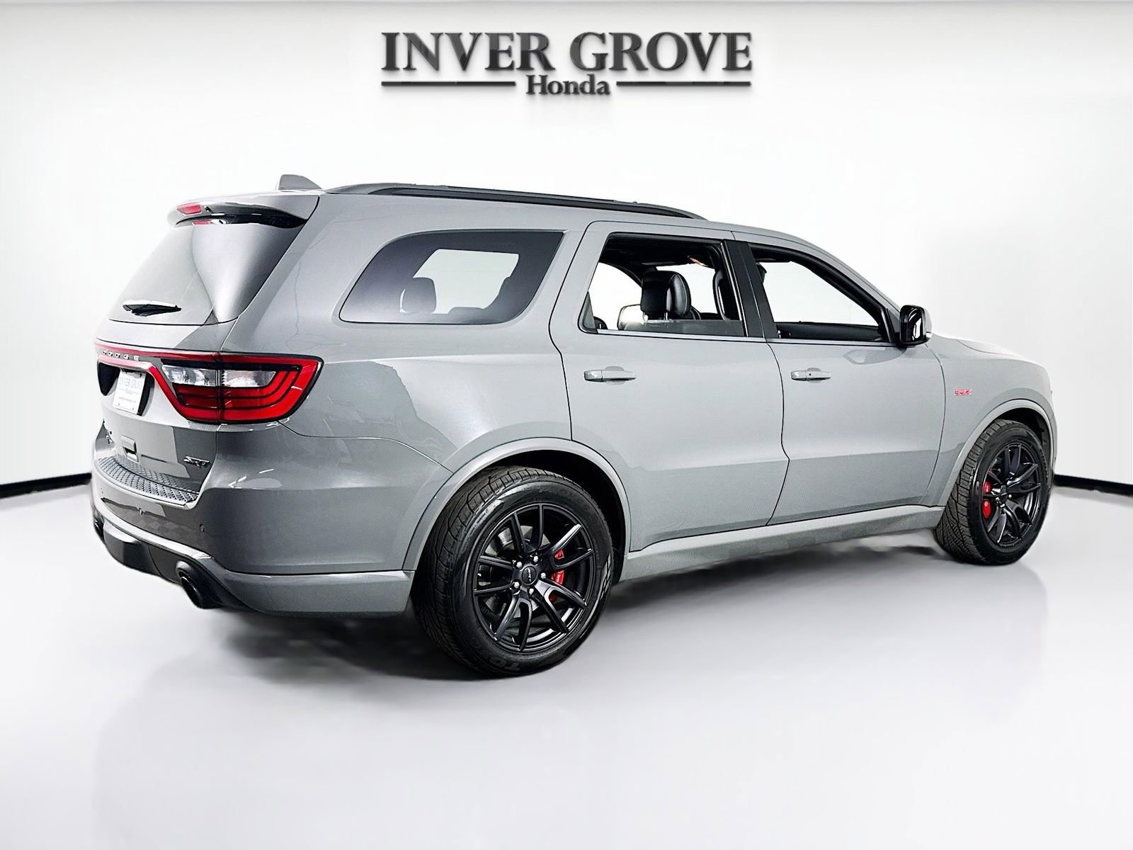 Used 2020 Dodge Durango SRT w/ Trailer Tow Group IV image 5
