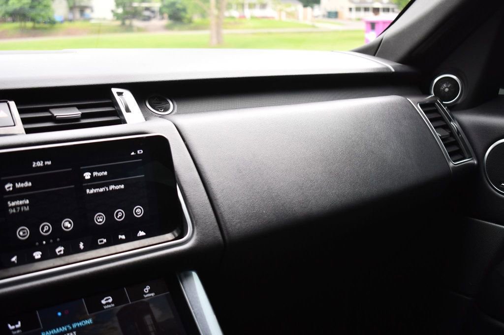 Used 2020 Land Rover Range Rover Sport SE image 35