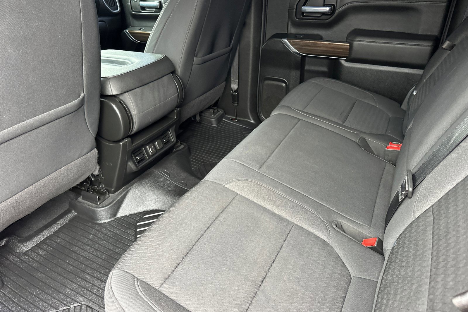 Used 2021 Chevrolet Silverado 1500 RST image 12