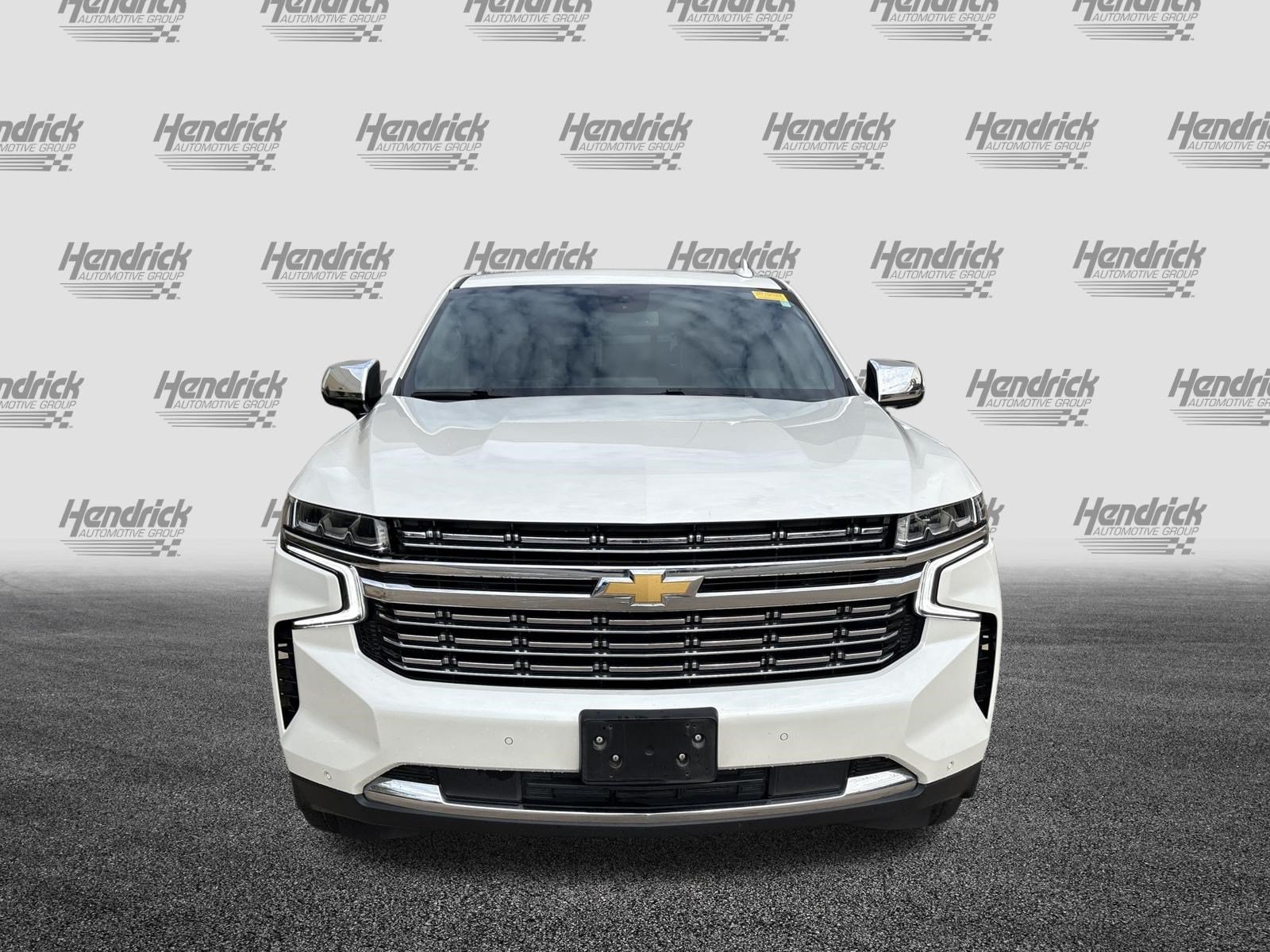 Used 2023 Chevrolet Tahoe Premier AWD/4WD image 3