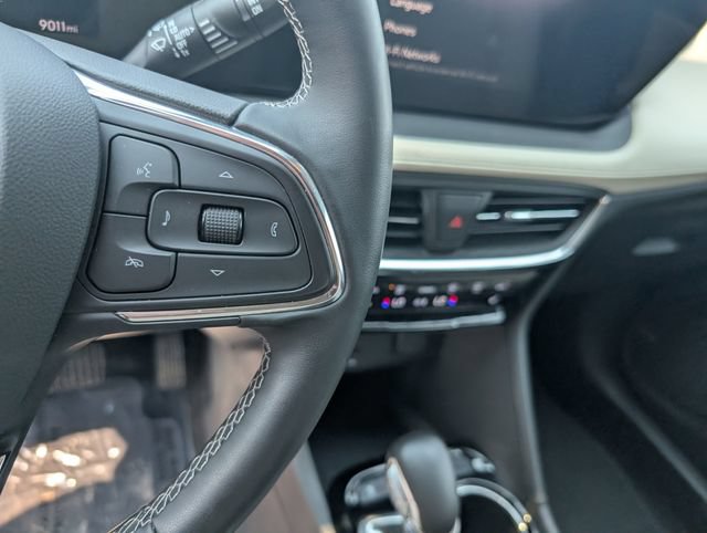 Used 2024 Buick Encore GX Avenir w/ Avenir Convenience Package FWD image 17