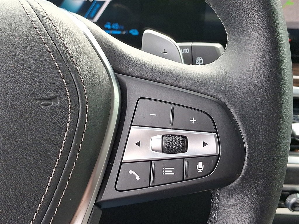 Certified 2024 BMW X5 xDrive50e w/ Premium Package image 24