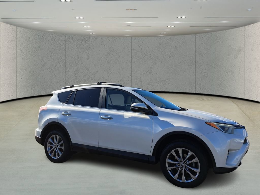 Used 2017 Toyota RAV4 Limited image 3