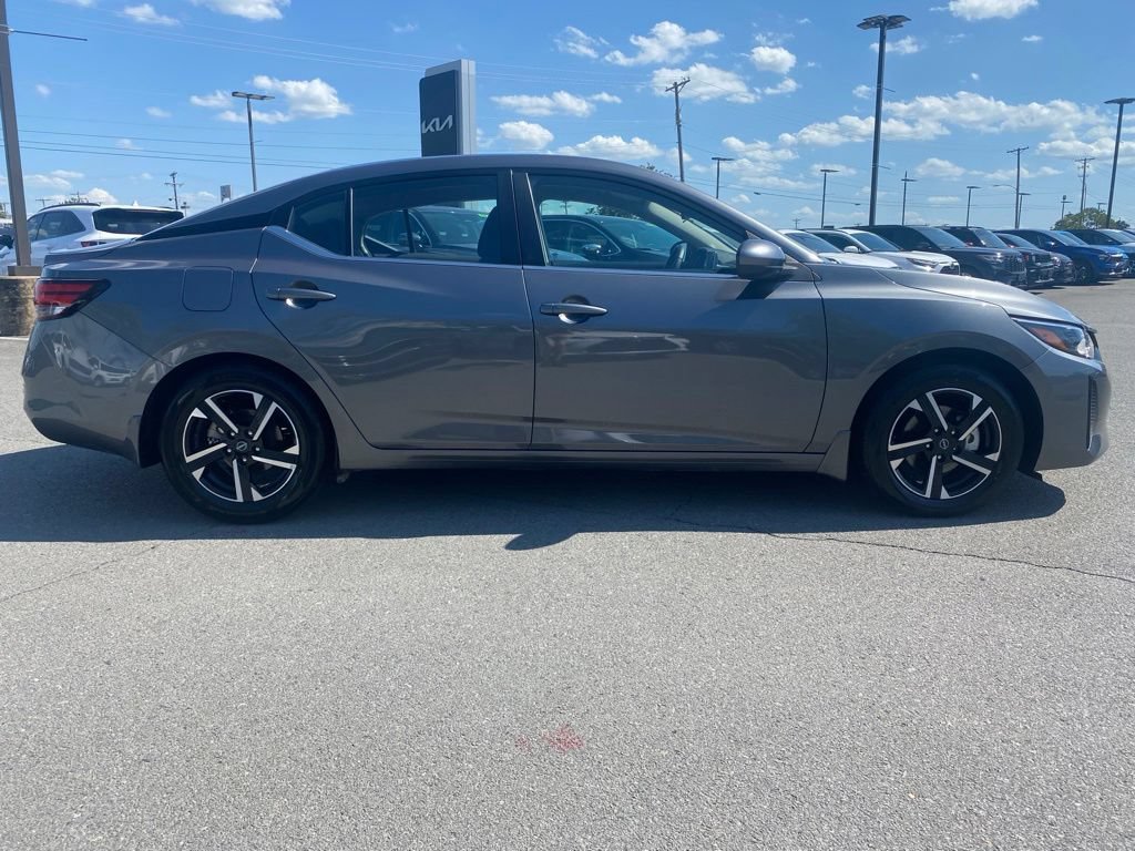 Used 2025 Nissan Sentra SV w/ All-Weather Package FWD image 8