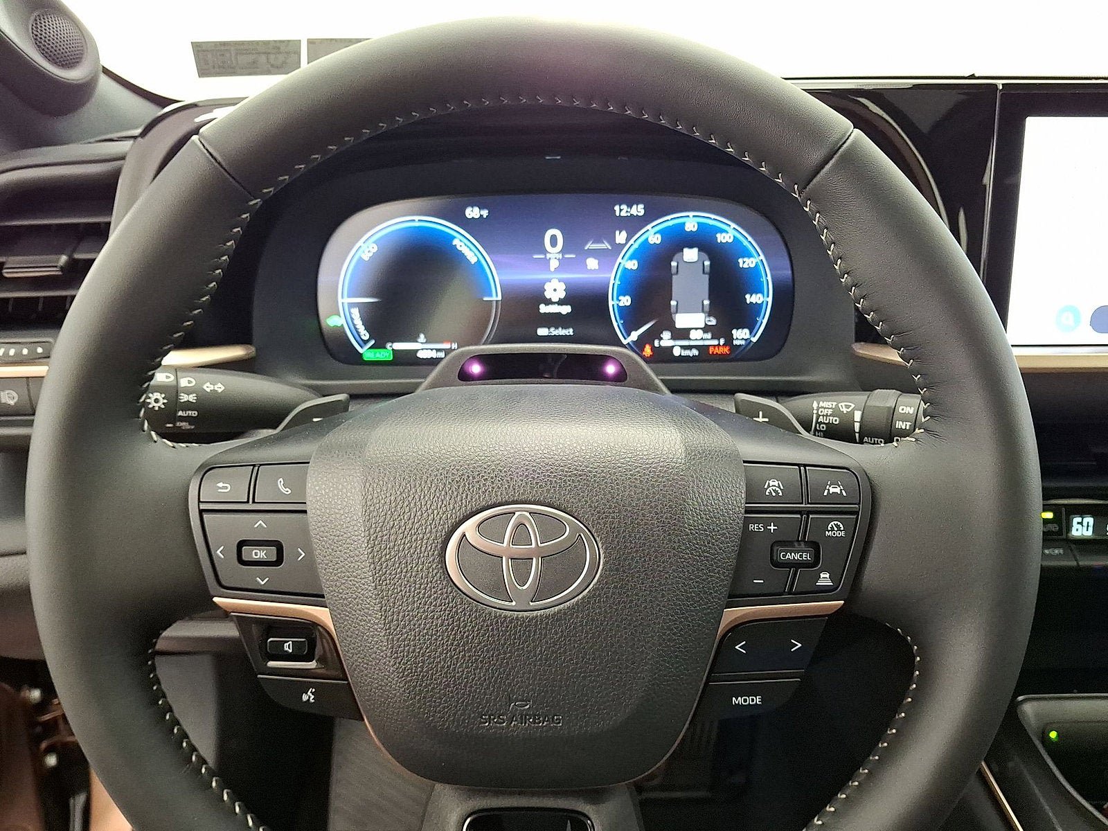 Certified 2025 Toyota Crown Signia w/ Advanced Technology Package AWD/4WD image 8