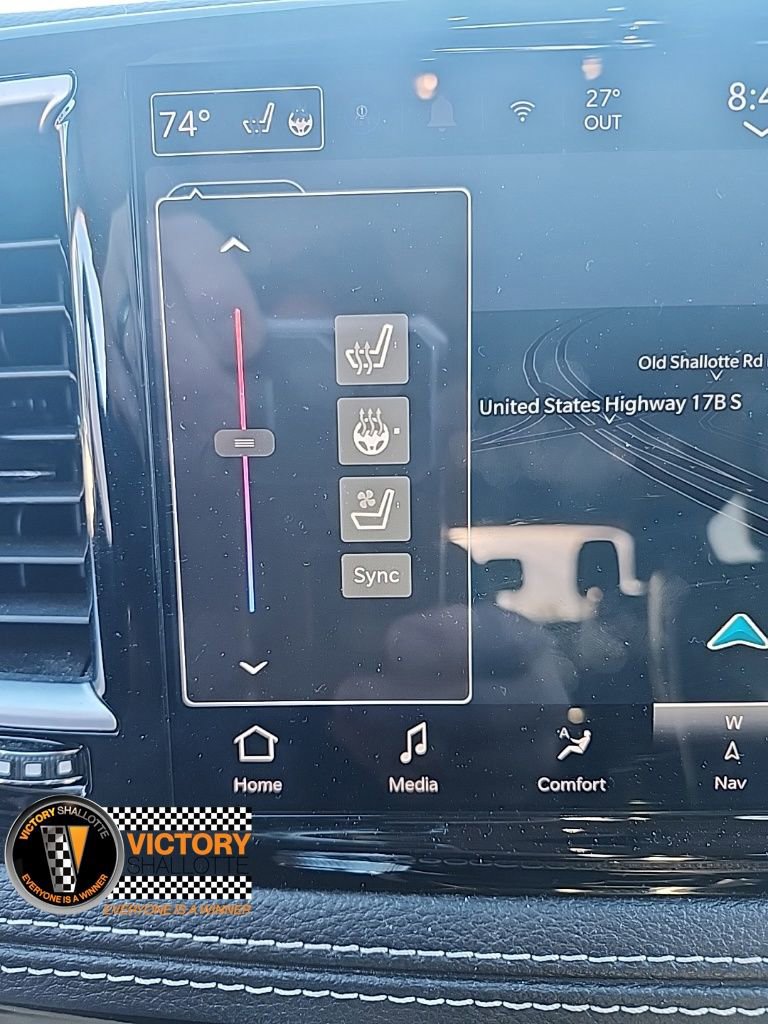 Certified 2023 Chrysler Pacifica Limited image 5